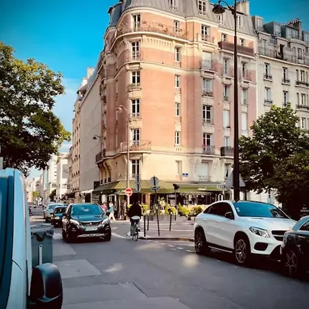 Studio Emeraude Centre Beaugrenelle - 770 Metre De La Tour Effel Lägenhet Paris