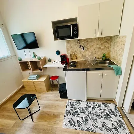 Lägenhet Studio Emeraude Centre Beaugrenelle - 770 Metre De La Tour Effel